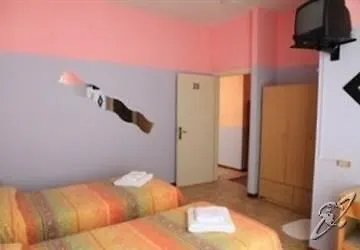 Hotel Marinella Rimini 3*,