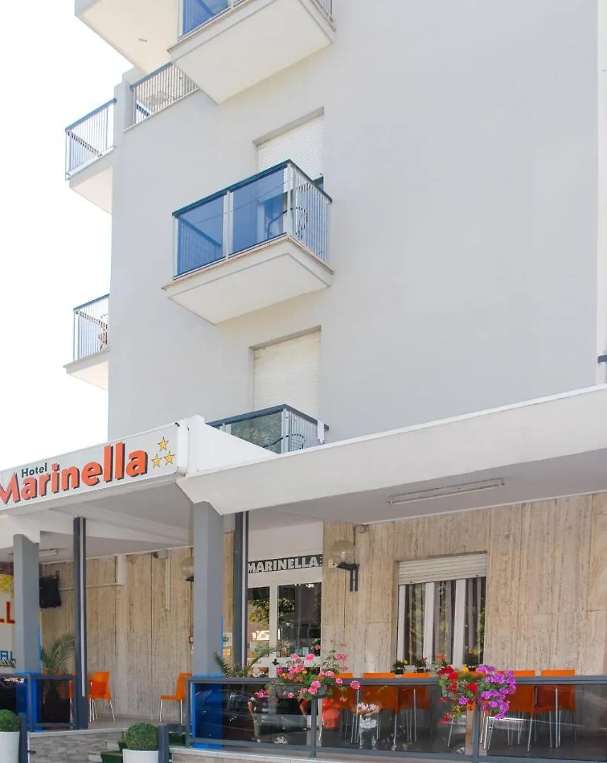 Hotel Marinella Rimini 3*,